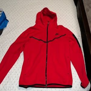 Red Nike Tech (LARGE)